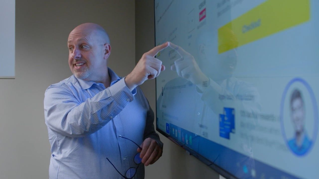 Brent Shiely in the Best Buy Careers video Product Management